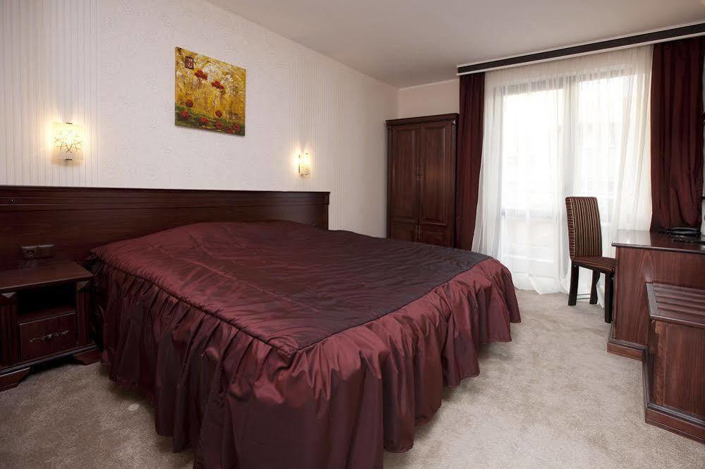 Aris Hotel София Экстерьер фото