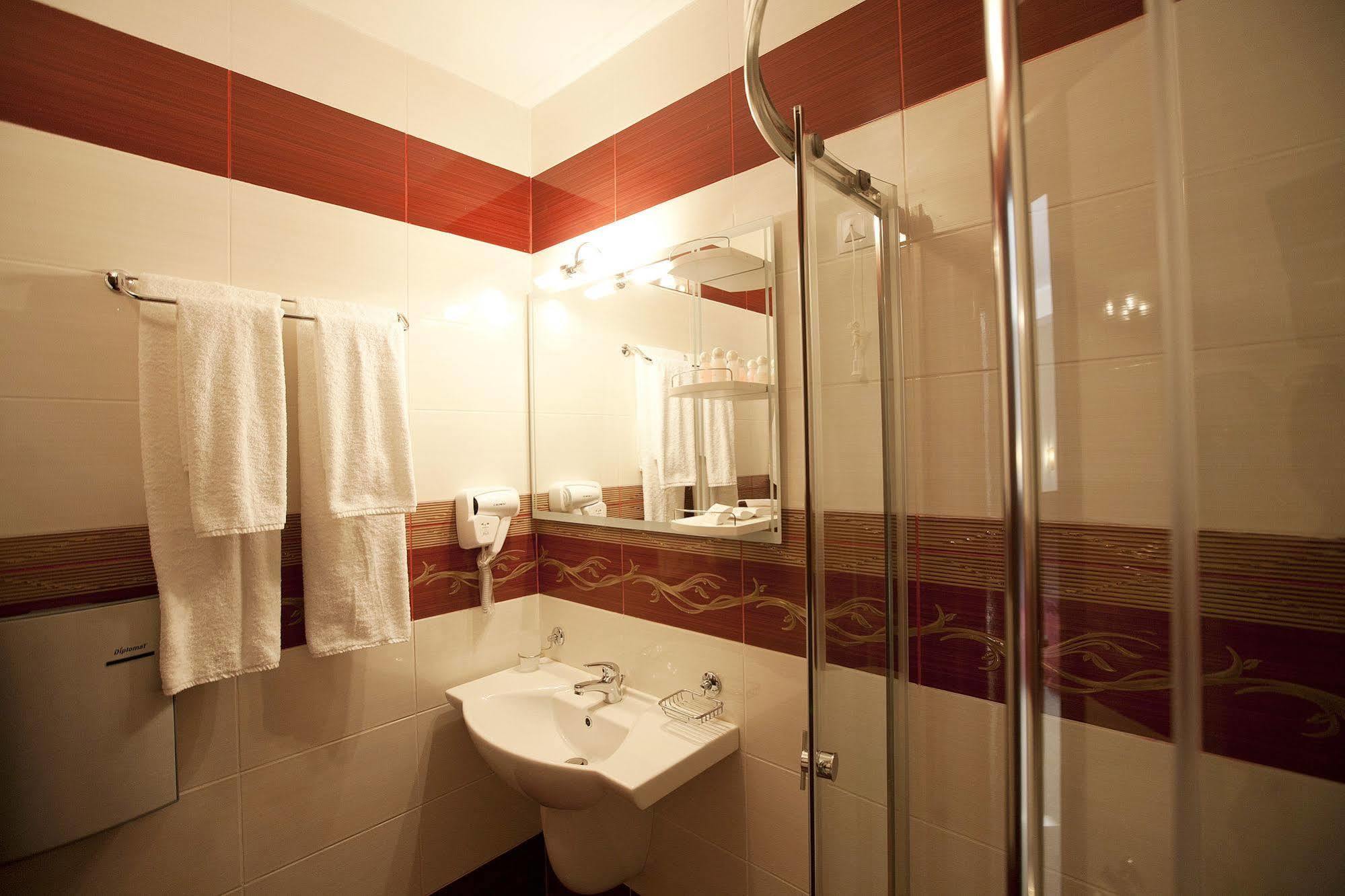 Aris Hotel София Экстерьер фото