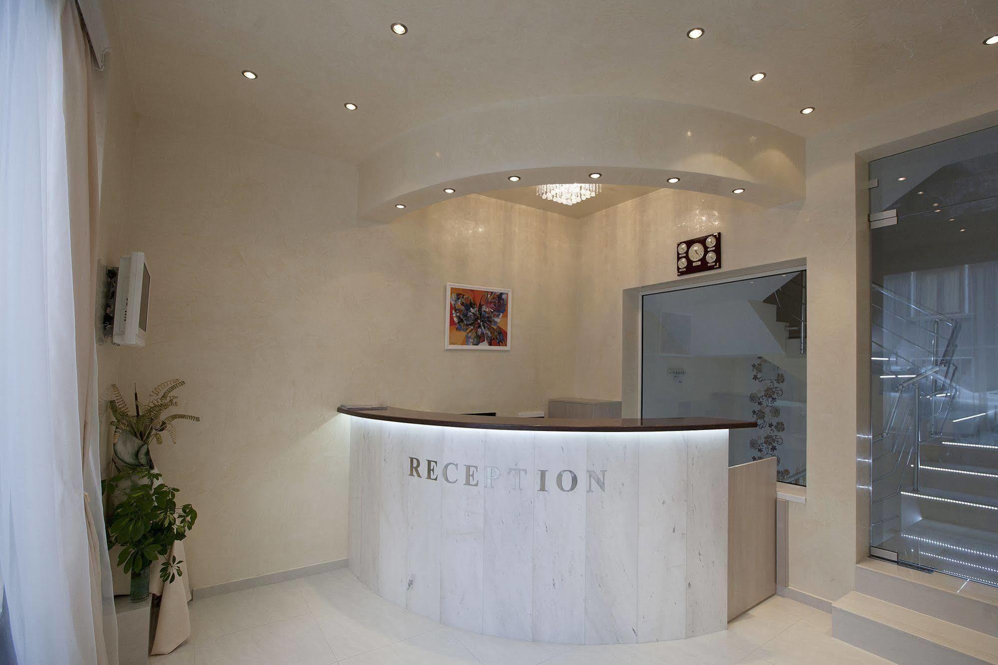Aris Hotel София Экстерьер фото