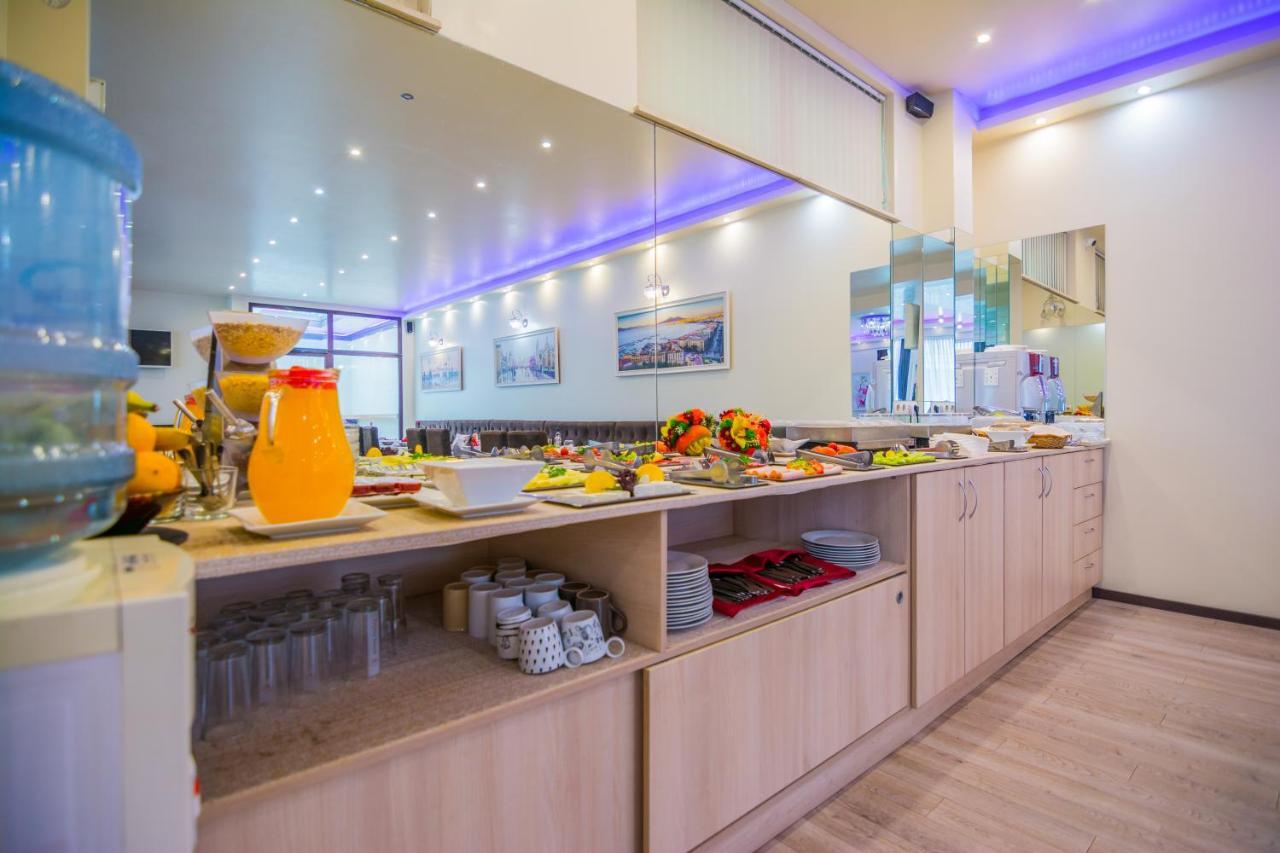 Aris Hotel София Экстерьер фото