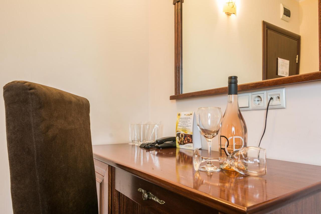 Aris Hotel София Экстерьер фото